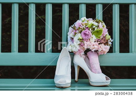 beautiful wedding bride bouquet 28300438