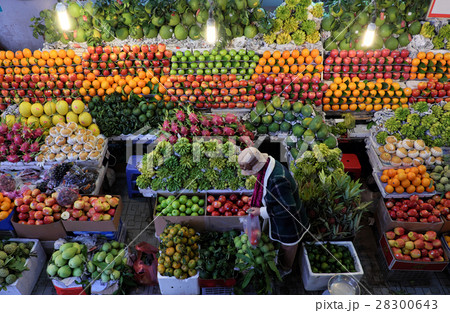 fruit shop, agriculture product at farmer marke 28300643