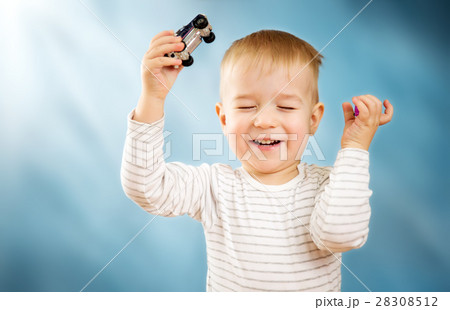 Portrait of a two years old child Portrait of a two years old child 28308512