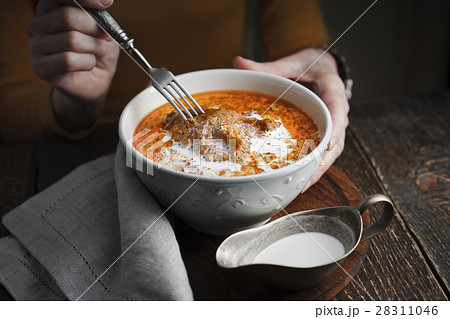 Butter chicken and cream sauce on the table Butter chicken and cream sauce on the table 28311046