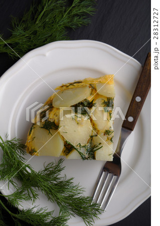 Portion of Spanish tortilla Portion of Spanish tortilla 28312727