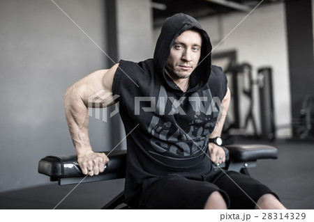 Brutal man in gym 28314329