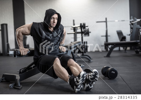 Brutal man in gym 28314335