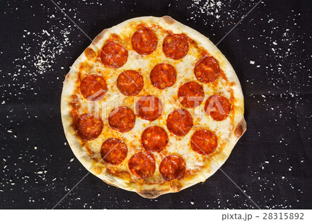 tasty pizza 28315892