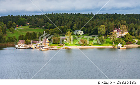 homestead on green coast of Baltic Sea homestead on green coast of Baltic Sea 28325135