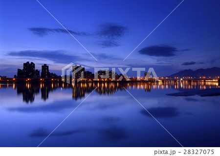 ナイトシーン 夕映 夜景 28327075