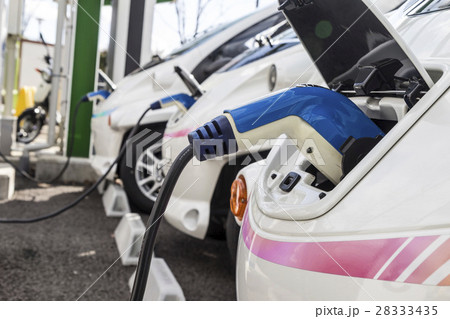 超小型電動自動車充電中 28333435