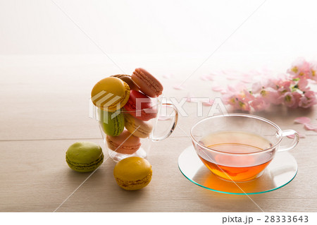 マカロンと紅茶 28333643