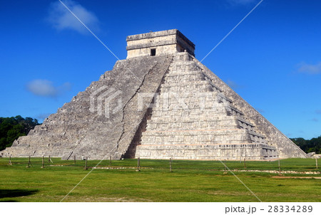 Temple warriors. Chichen itza .yucatan 28334289