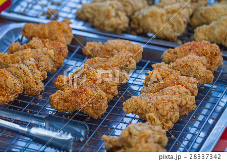 Chicken Wings  28337342