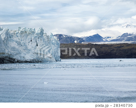 Margerie Glacier at Glacier Bay National Park Margerie Glacier at Glacier Bay National Park 28340730