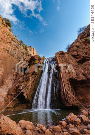 Sources Oum er- Rbia, Aguelmam Azigza,  Morocco 28344459