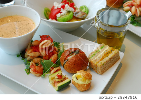 Tokyo Midtown salon de shu sanctuary 28347916