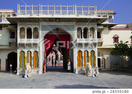 シティパレス 28350180