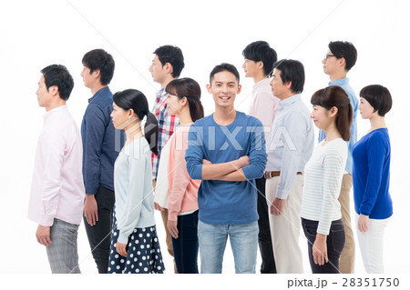 若い男性 28351750