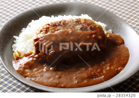 ハンバーグカレー 28354320