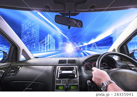 運転席の景色 28355041