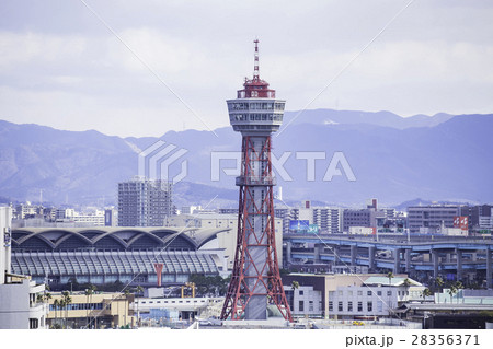 博多港のシンボル 博多ポートタワー 博多港のシンボル 博多ポートタワー 28356371