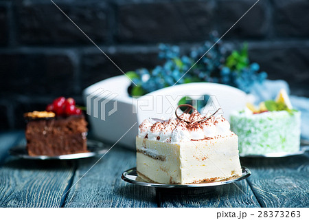 cakes cakes 28373263