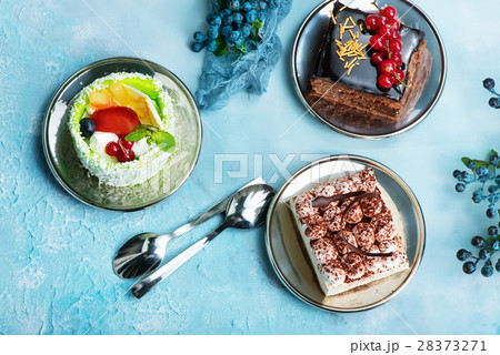 cakes cakes 28373271