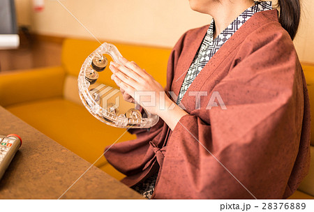 カラオケ 28376889