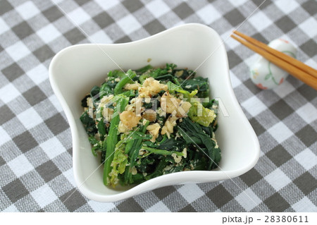 ほうれん草のクルミ和え ほうれん草のクルミ和え 28380611