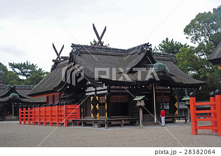 住吉大社第二本宮拝殿 28382064