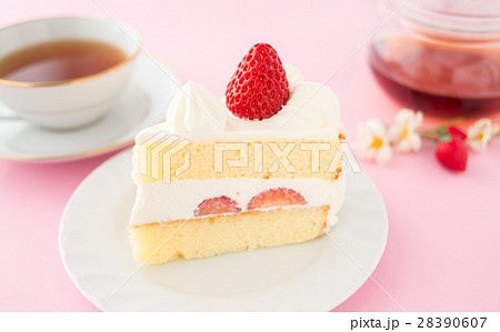 ショートケーキ イチゴショートケーキ 苺 ケーキ スポンジケーキ ショートケーキ イチゴショートケーキ 苺 ケーキ スポンジケーキ 28390607