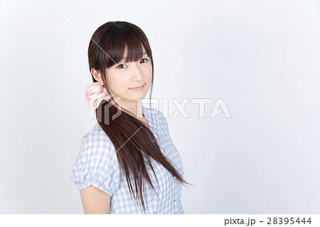 若い女性 美髪 ポートレート 若い女性 美髪 ポートレート 28395444