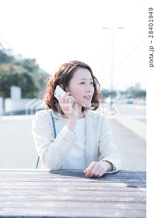 ポートレート　女性 28401949