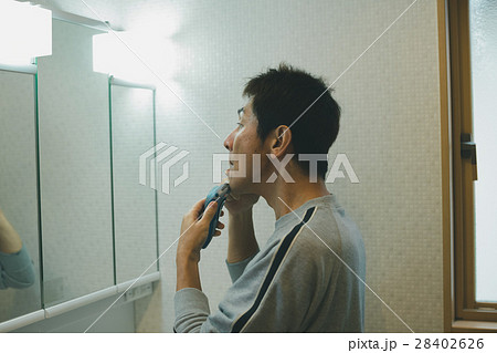 middle-aged and older person 28402626