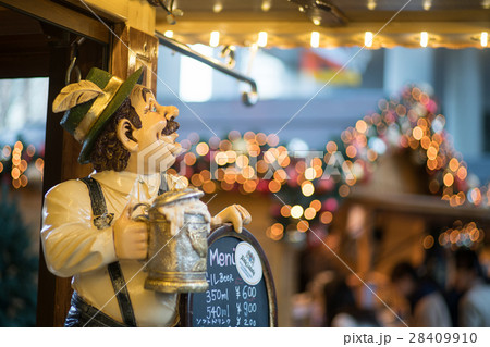梅田で開催のドイツクリスマスマーケット(大阪の風景) 梅田で開催のドイツクリスマスマーケット(大阪の風景) 28409910