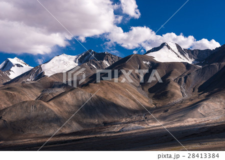 Mountain 28413384