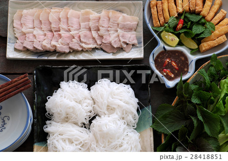 Vietnamese food, bun dau mam tom Vietnamese food, bun dau mam tom 28418851