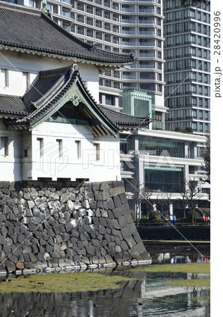 皇居東御苑の巽櫓 皇居東御苑の巽櫓 28420996