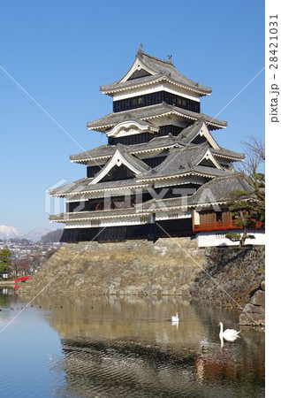 信州 松本 国宝 松本城 戦国時代建造の現存12天守のひとつ 松本観光の中心 信州 松本 国宝 松本城 戦国時代建造の現存12天守のひとつ 松本観光の中心 28421031