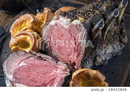 Cote de Boeuf with Yorkshire Pudding 28423846