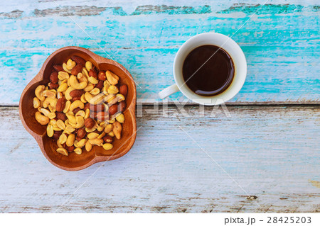 Mixed nuts Delicious  to your sweets 28425203