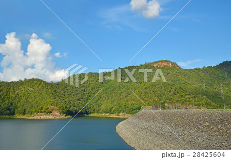 Lake view with  blue sky 28425604