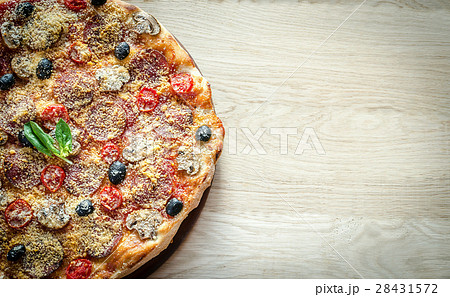 Homemade Regina pizza 28431572