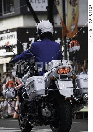 白バイ 白バイ 28434108