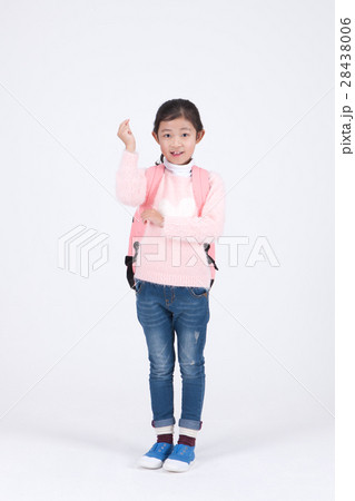 Little girl 290 28438006