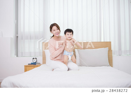 Mother and Baby 113 Mother and Baby 113 28438272
