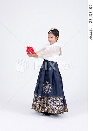 Little girl 178 28438409