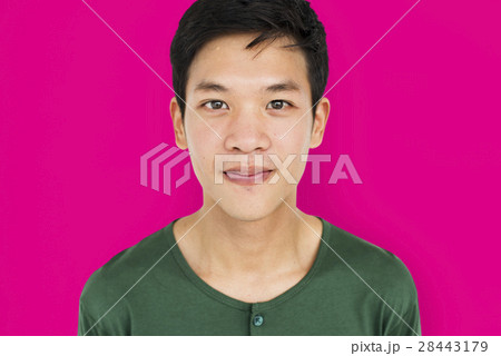 Man Nutural Confident Portrait Casual Cheerful Concept Man Nutural Confident Portrait Casual Cheerful Concept 28443179