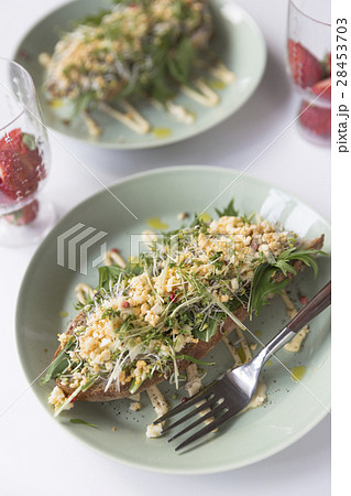 ミモザサラダのバケット 28453703