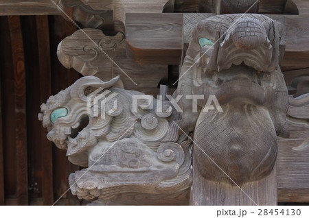 信州 茅野の文化財 白岩観音堂の彫刻(獅子と獏) 諏訪立川流の祖・初代立川富棟 江戸修業後の第一作 信州 茅野の文化財 白岩観音堂の彫刻(獅子と獏) 諏訪立川流の祖・初代立川富棟 江戸修業後の第一作 28454130