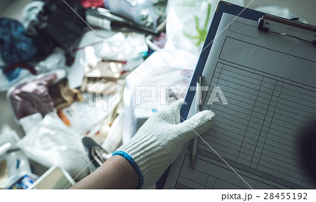 ゴミ屋敷（撮影許可取得済） 28455192