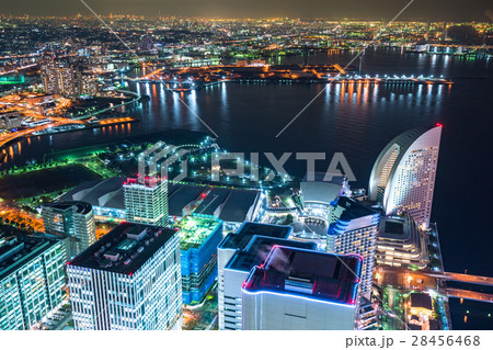 【神奈川県】横浜・みなとみらいの夜景 28456468