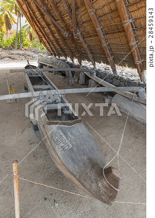 Ancient village of Hawaiin at Pu'uhonua O Honaunau 28459143